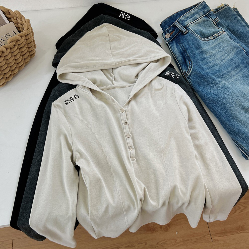 设计感慕斯绒连帽扣子长袖打底衫仿羊绒高品质韩系时髦百搭上衣女