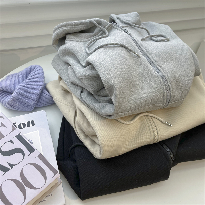 珠地棉婴儿绒拉链米杏色卫衣开衫外套女2023冬季韩版加绒上衣女