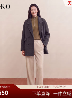 KAKO2026秋冬新品女绵羊毛四粒扣翻领大衣休闲通勤外套