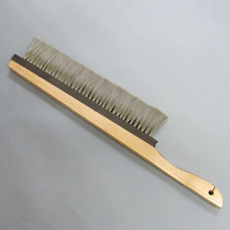 厂家直销防静电毛刷 电子元件除尘刷子 450木柄工业除静电毛刷