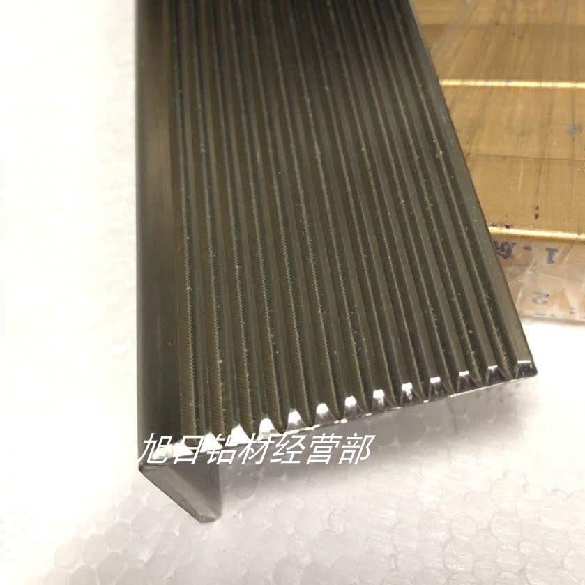 304不锈钢楼梯防滑条 7字型台阶医院压条 防摔全覆盖踏步压条定制