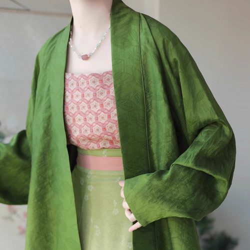 宋制汉服飞机袖对襟短衫春夏提花