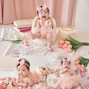 粉色百天宝宝摄影服装儿童女宝百天照周岁主题影楼拍摄2025年新款