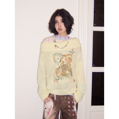 小熊涂鸦钉珠斜肩套头毛衫