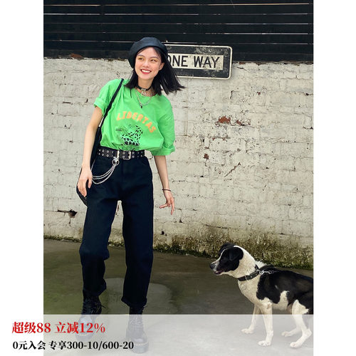 黑色高腰宽松直筒休闲常规牛仔裤