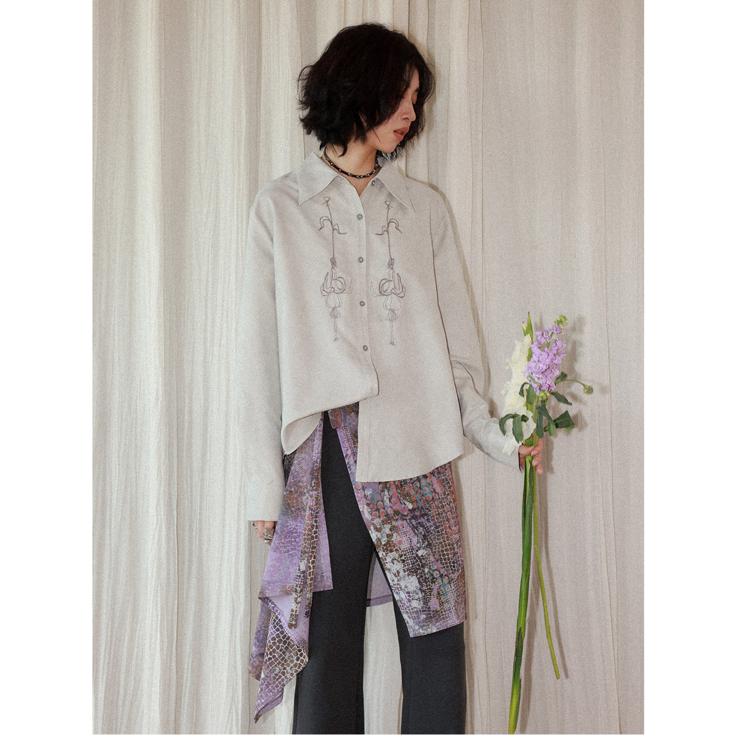 化学少女01/25 20点上新「闲知清晨」麂皮刺绣灯笼袖长袖衬衫上衣,女装/女士精品,衬衫,淘宝优惠券,粉丝福利购,淘宝优惠卷