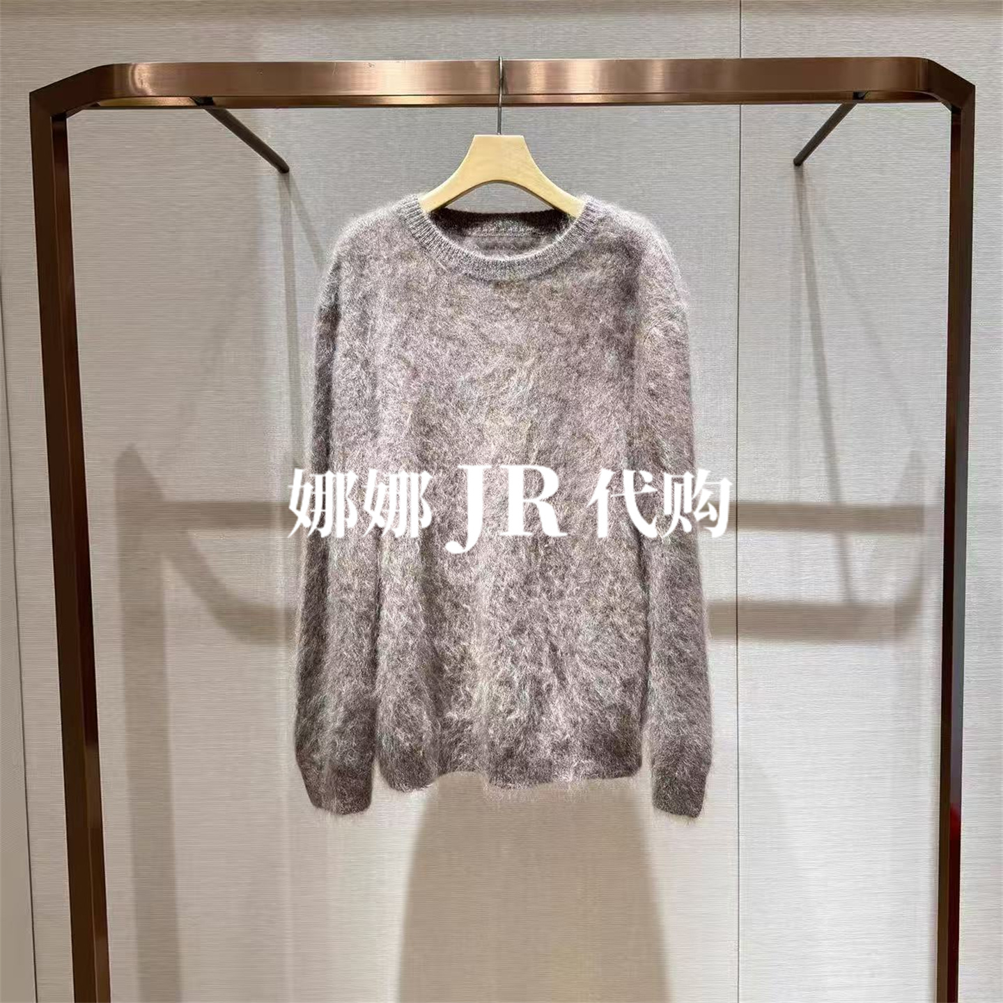 JR2025冬季圆领山羊绒云朵毛衣女