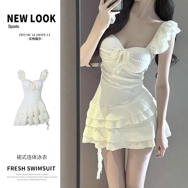游泳衣女裙式连体保守遮肉显瘦韩版ins时尚少女小胸聚拢度假泳装