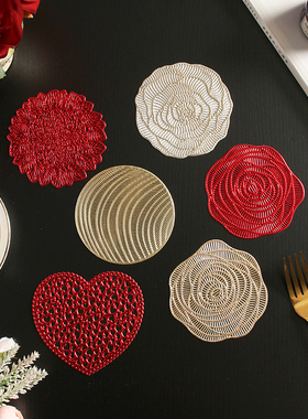 高级感爱心餐垫桌垫轻奢玫瑰杯垫防烫垫防滑隔热垫氛围感照片道具