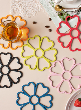 六叶草防烫垫餐垫菜盘隔热垫餐桌垫子防滑家用碗垫锅垫装饰水杯垫