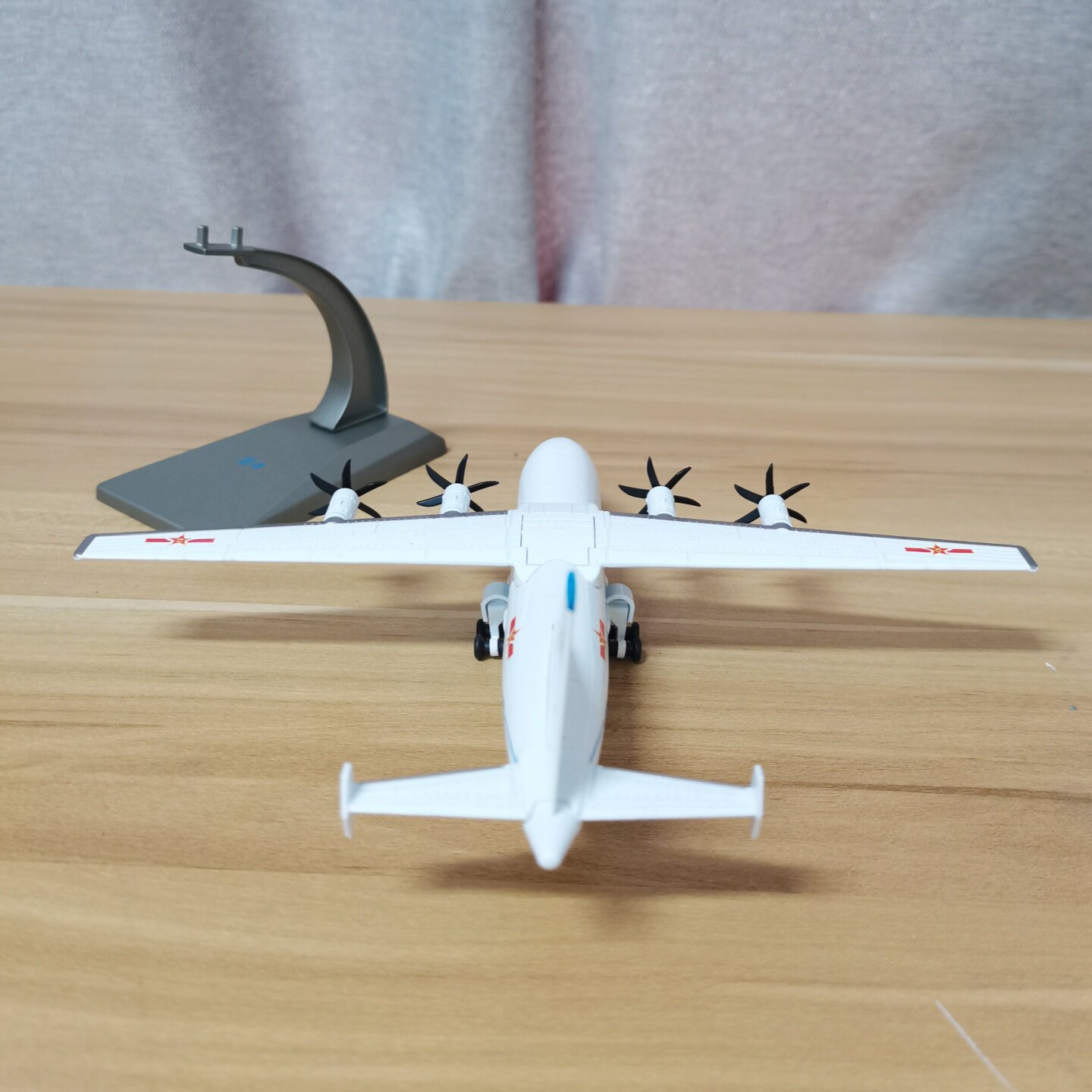 运8空军白色金属仿真飞机模型