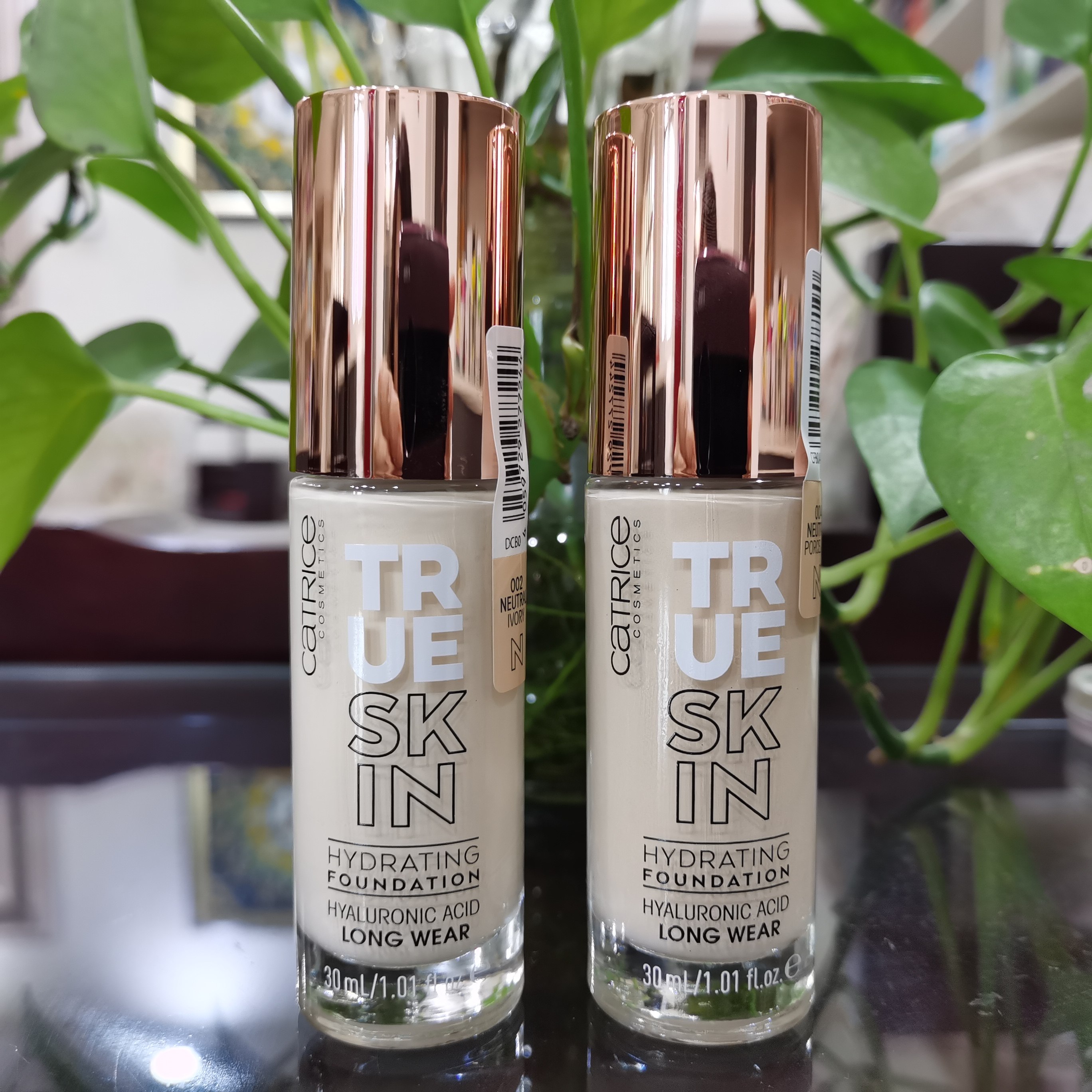 德国catrice时缎亲触粉底液持久控油干油皮遮瑕清透定妆粉底液霜