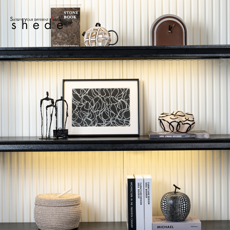 舍得样板间书柜摆件装饰画钟表