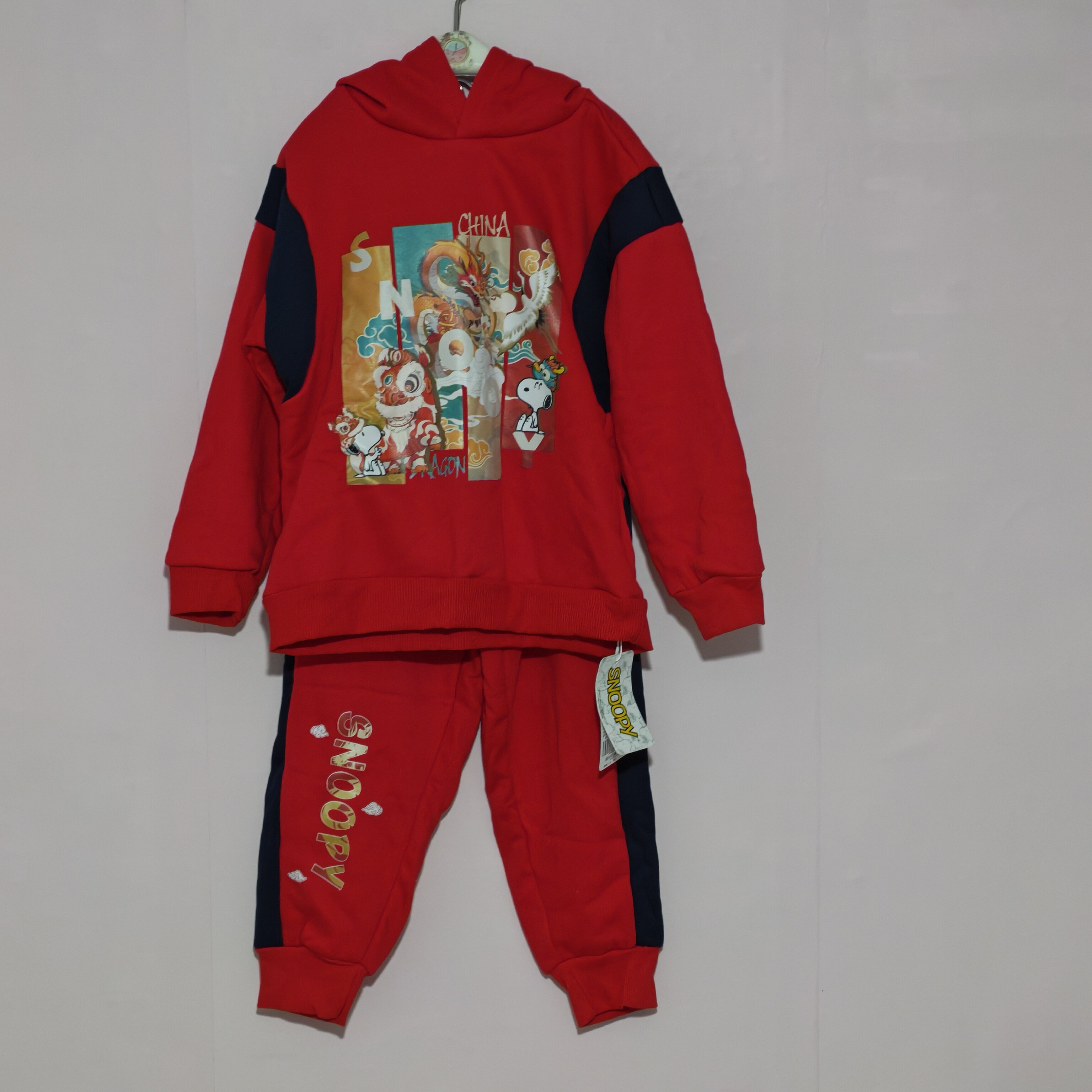 120-170码史努B儿童套装年服大红色男童卫衣裤子两件套加绒薄绒
