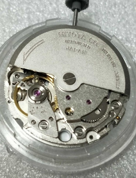 手表配件美优达机械机芯原装全新8200/8205机芯银色金色手表机芯