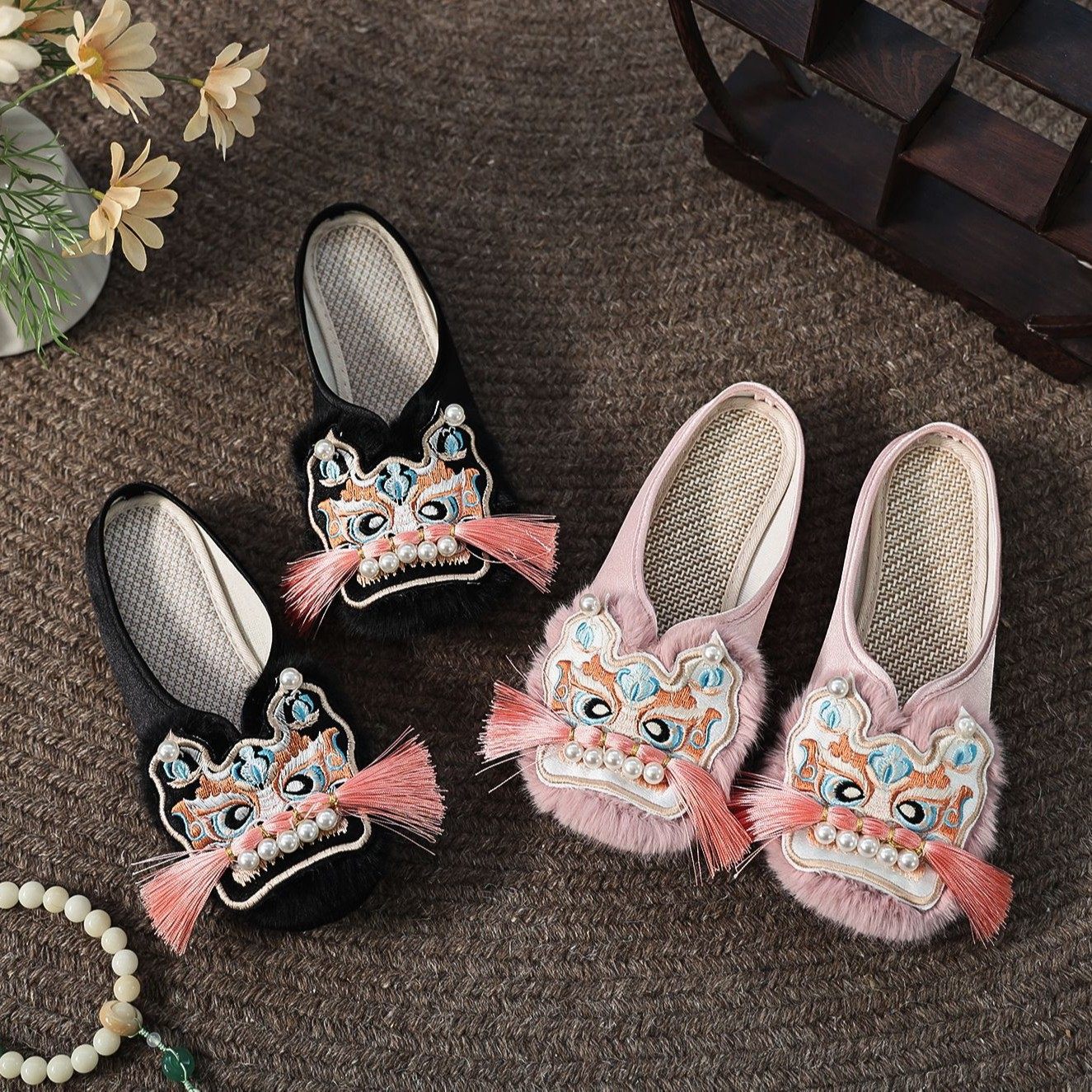 手工虎头国潮鞋复古民族风老北京绣花鞋成人女式平底包头拖鞋外穿