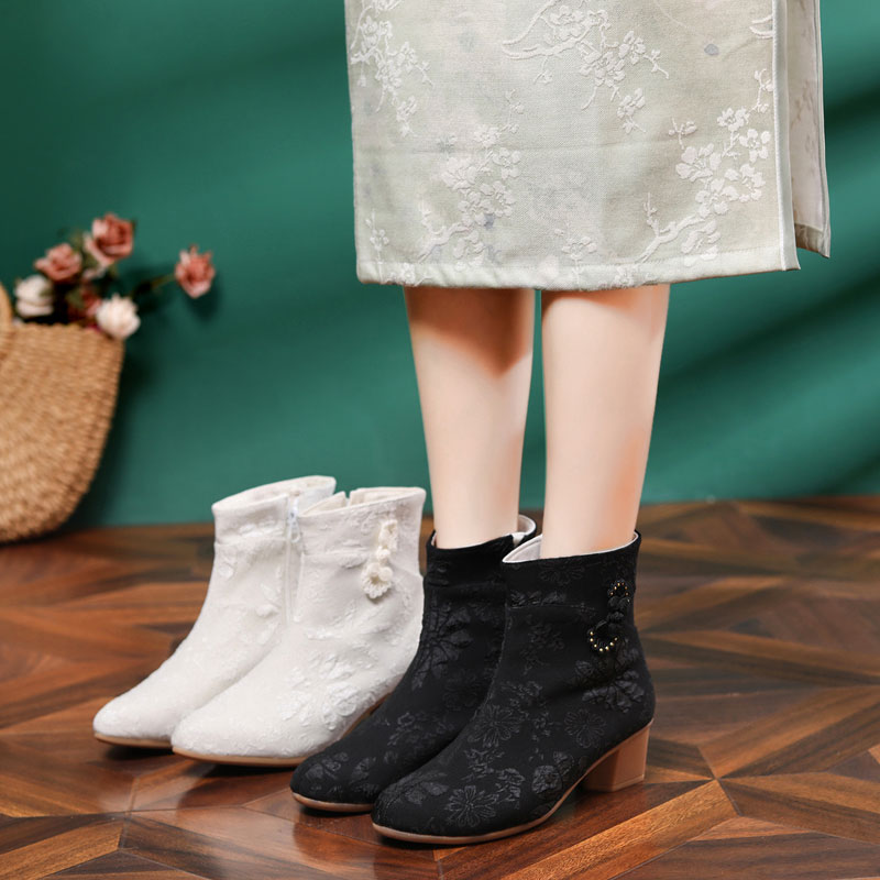 高跟国风短靴配旗袍汉服马面裙