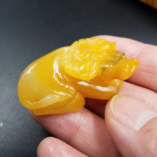 一物一图 精美天然玉石a货黄龙玉牛挂件俏色黄龙玉牛吊坠玉石牛