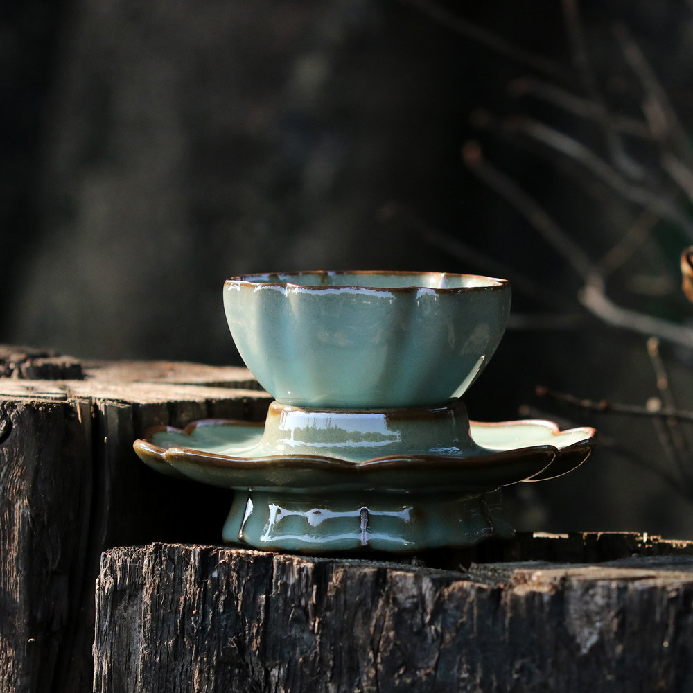 龙泉青瓷大国工匠李震青瓷葵口套杯哥窑主人杯