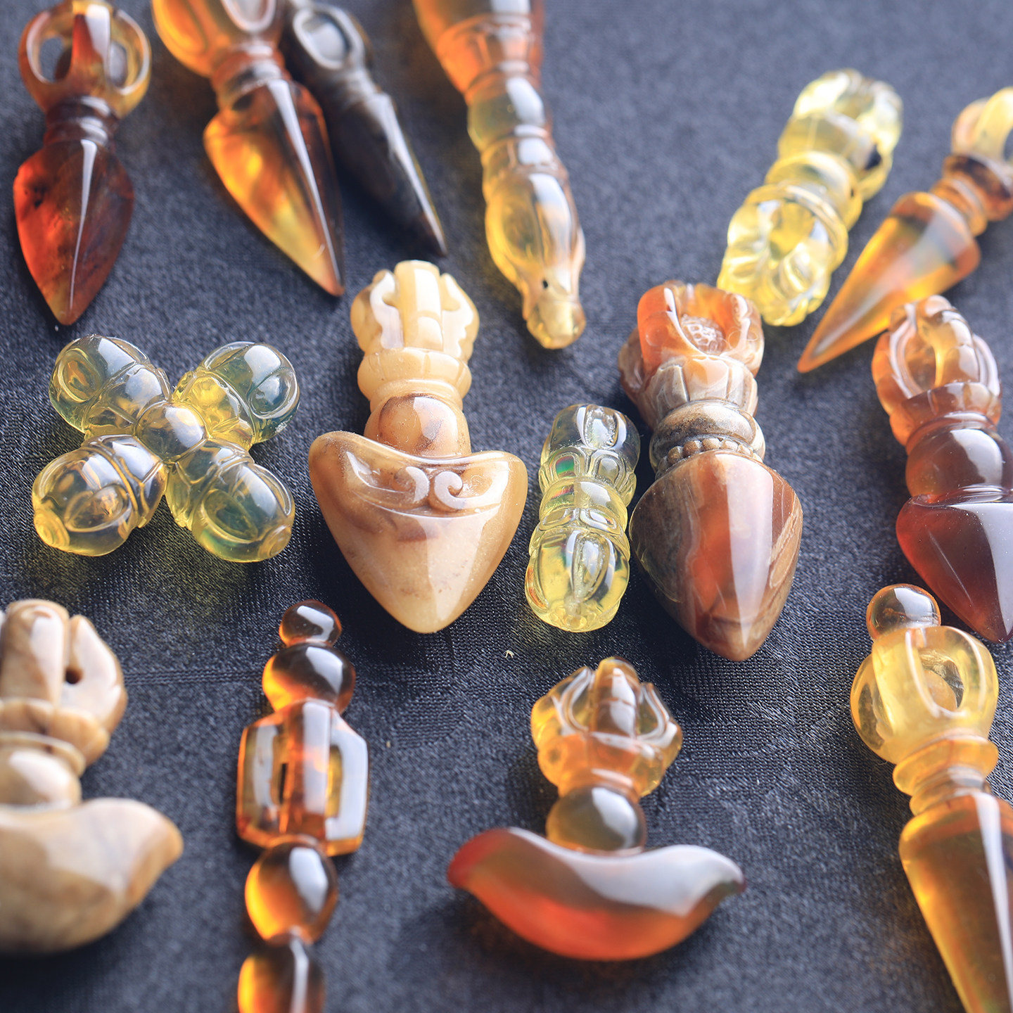 万福缅甸琥珀金刚降魔杵配件纯手工镂空雕刻吊坠DIY法器吉祥藏式