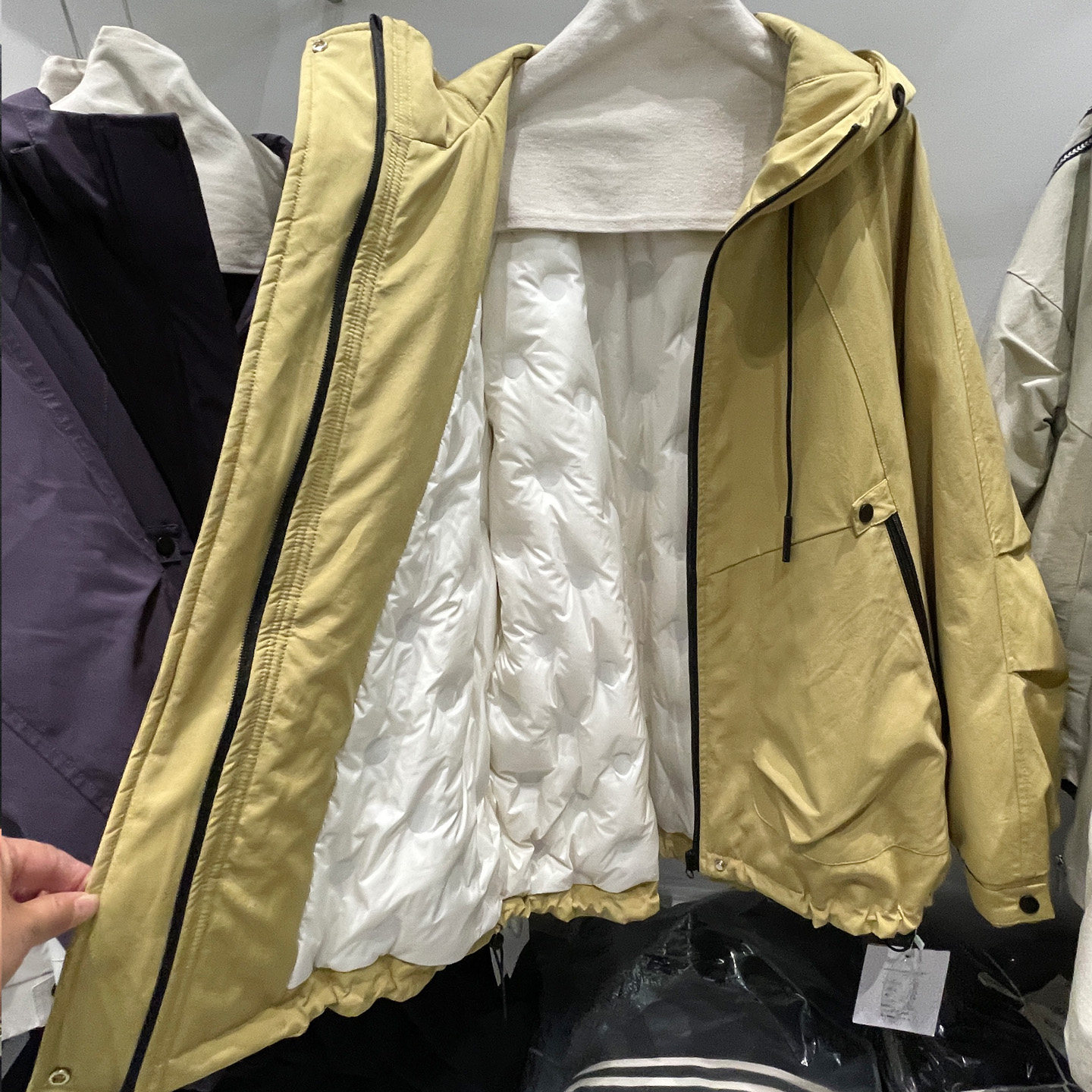 连帽冲锋衣羽绒服女冬2025新款韩版宽松休闲保暖白鸭绒派克服外套