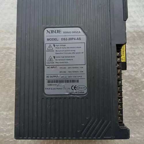 议价J262*伺服驱动器DS2-20P4-AS/400W拆机件8成新实物拍摄