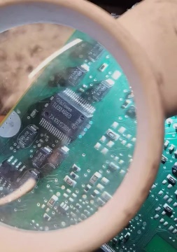 TLE92466ED 汽车电脑板芯片