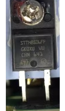 STTH8S06FP 新能源充电机超快恢复二极管TO220-2进口拆机