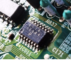 SE544 电装DENSO汽车电脑板易损芯片 全新