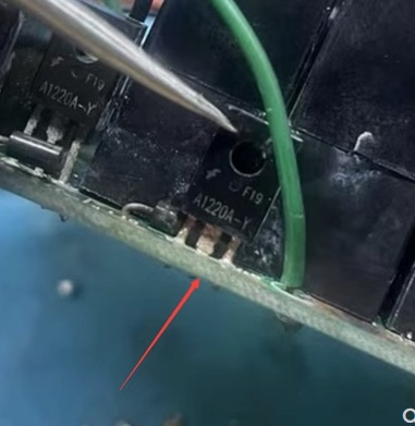 2SA1220A-Y 汽车电脑板插脚三极管