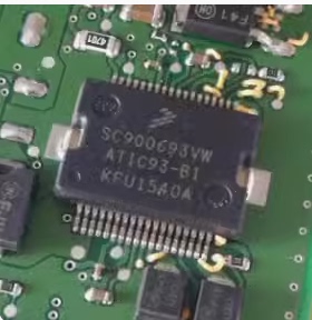 SC900693VW ATIC93-B1 汽车电脑板IC芯片模块 全新进口
