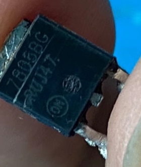 MC7805 MC7805BDTRKG贴片TO-252丝印7805BG线性稳压IC原装正品