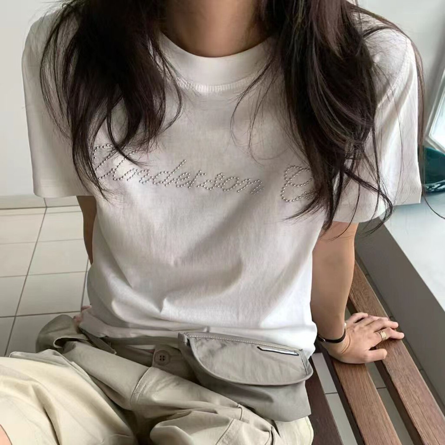 短袖洋气韩国代购烫钻字母T恤女