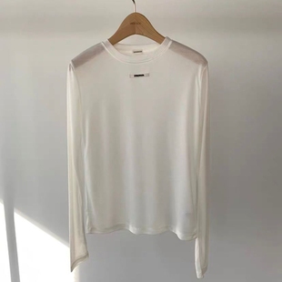 现韩国东大门代购underson2026春季简约休闲字母小标圆领长袖T恤