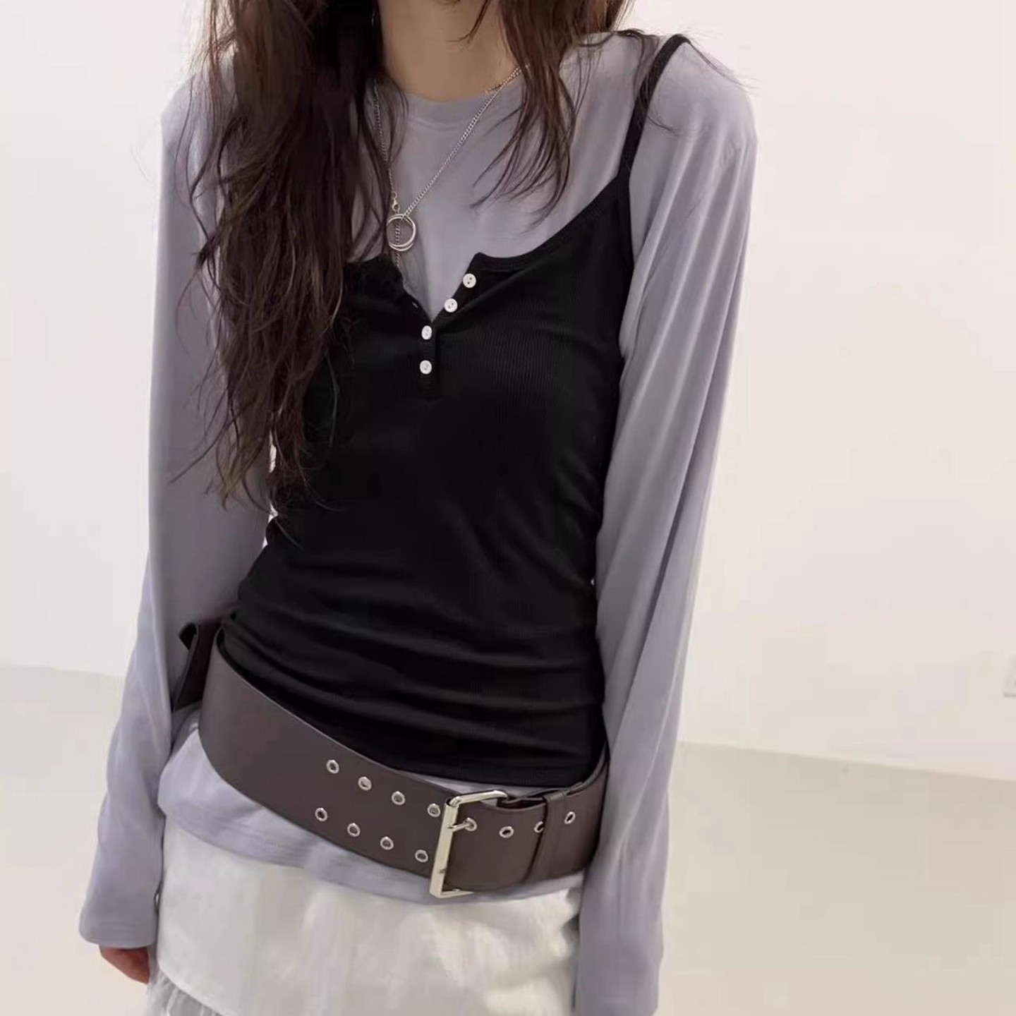 现韩国东大门代购minimuze2026春季韩系简约修身显瘦叠穿吊带背心