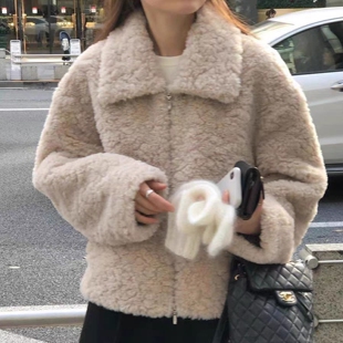 现韩国东大门代购OUNCE2025秋冬时尚百搭翻领拉链皮毛一体外套女