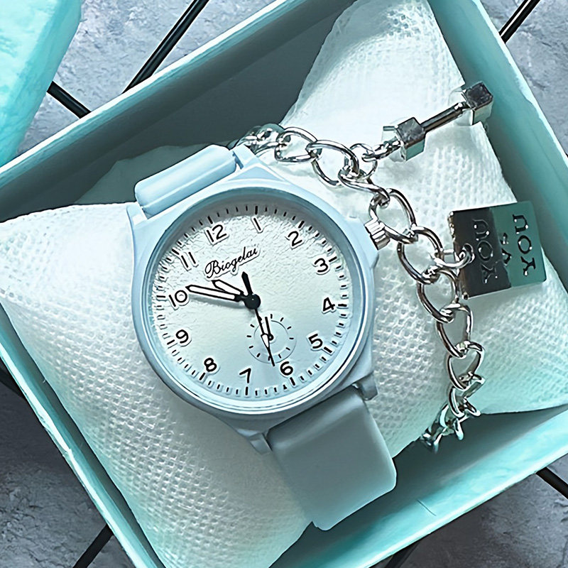 手表女款小众简约休闲百搭初高中学生表时尚潮流简约儿童石英表