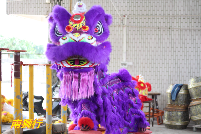 出售正宗南狮行销比赛醒狮紫色醒狮 南狮 喜庆醒狮 醒狮道具