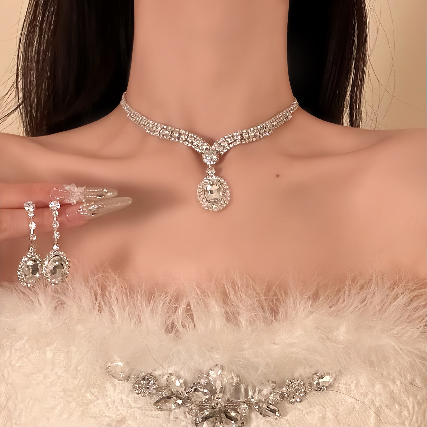 HEY TAO轻奢闪钻水晶锆石吊坠项链女高级感颈链晚礼服配饰锁骨链