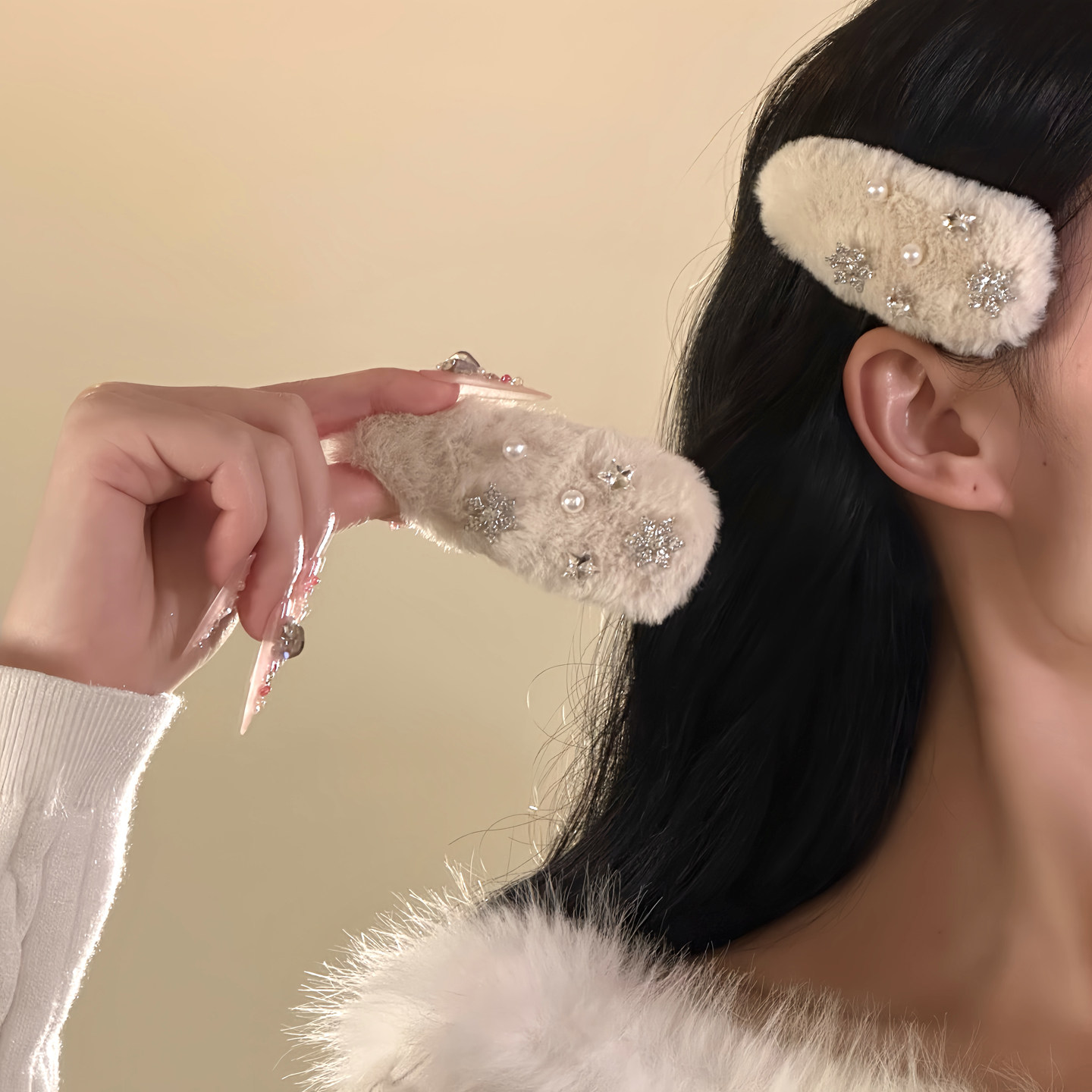 HEY TAO冬季甜美珍珠雪花毛绒发夹女百搭氛围感发饰拍照头饰发卡