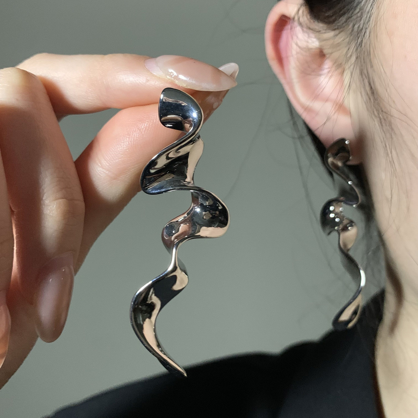 HEY TAO不规则银色金属几何耳环高级感冷淡风耳钉时尚个性耳饰女