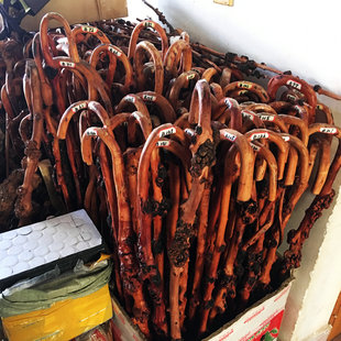 云南黑果木红茶树实木拐棍一体禅杖天然树瘤拐杖根艺手杖根雕文玩