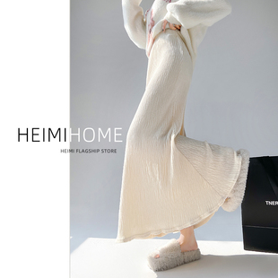 米白色金丝绒长裙女秋冬季肌理感a字包臀裙高级中长款鱼尾半身裙