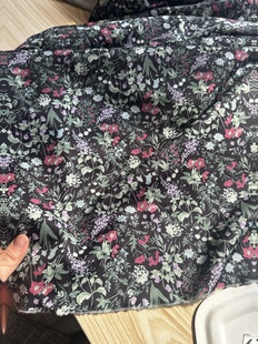 一米 黑底紫花款 弹力 缎子布料 0140面料（宽1.45米左右）