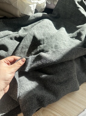 2米 灰绿色 人字纹 加绒保暖针织面料 宽1.8米左右