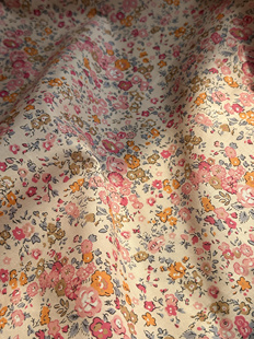 幅宽1.45米左右 一米 布料面料 纯棉高支棉 桃花朵朵