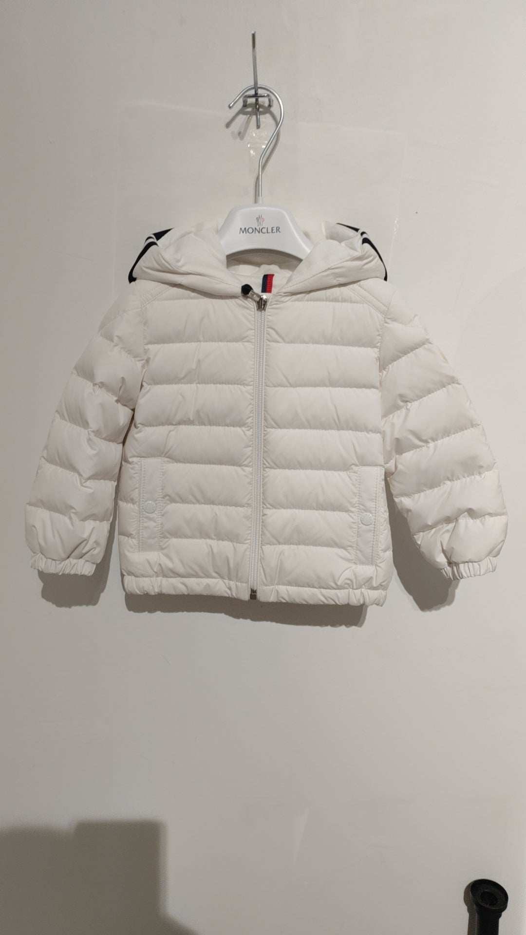 现货蒙口童装24春夏婴儿保暖"cornour"羽绒服连帽拉链纯色