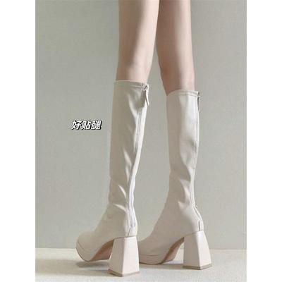 超显瘦~增高百搭!白色高跟防水台V口靴子小个子长筒靴女靴