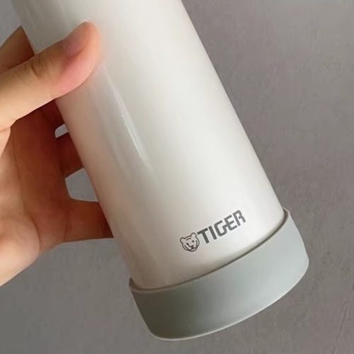 硅胶杯垫防摔杯套底托防摔保护套