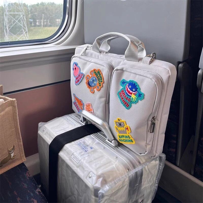 틈새 디자인 몬스터 패치 노트북 가방 대각선 16인치 여성용 컴퓨터 파일 휴대용 보관 가방